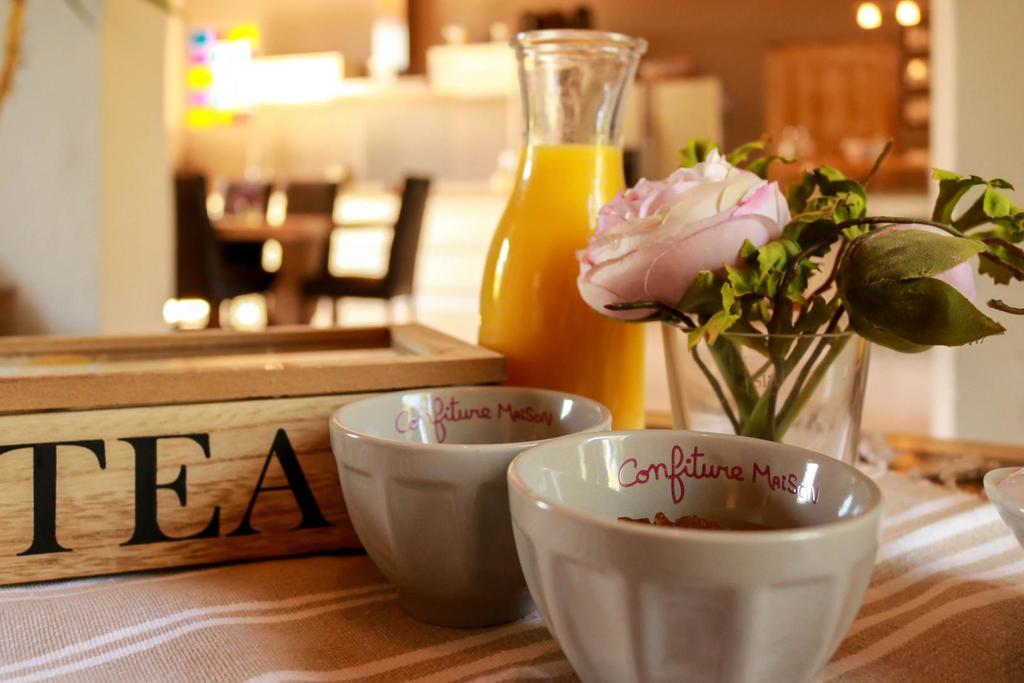 La Bastide De Negra Bed & Breakfast Montesquieu-Lauragais Exterior photo