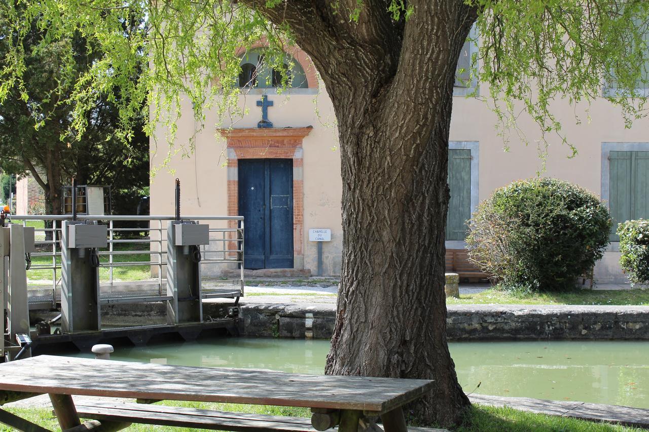 La Bastide De Negra Bed & Breakfast Montesquieu-Lauragais Exterior photo